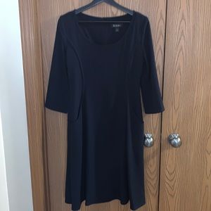 Womens fit and flare work dress (like new, size 6)